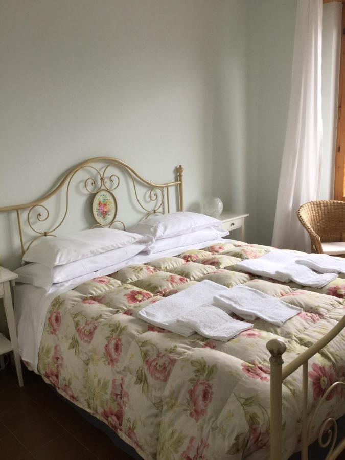 B&B Cherry En Rose Lezzeno Kültér fotó