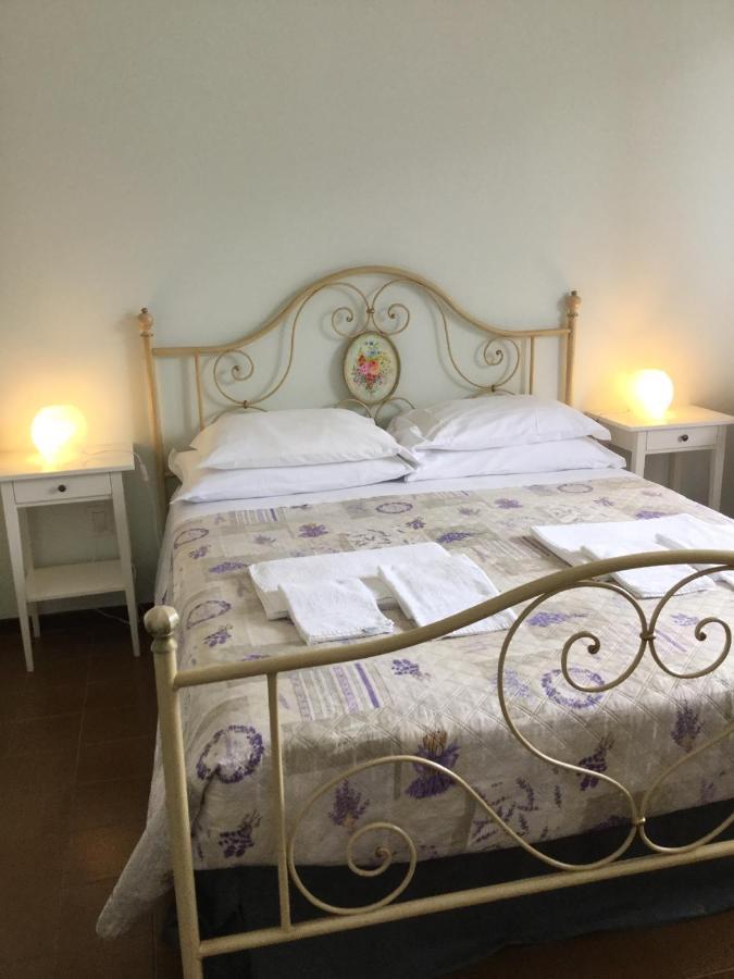 B&B Cherry En Rose Lezzeno Kültér fotó