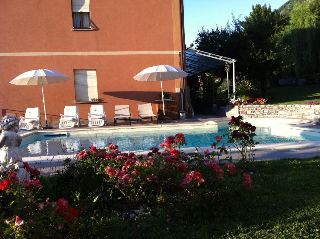 B&B Cherry En Rose Lezzeno Kültér fotó